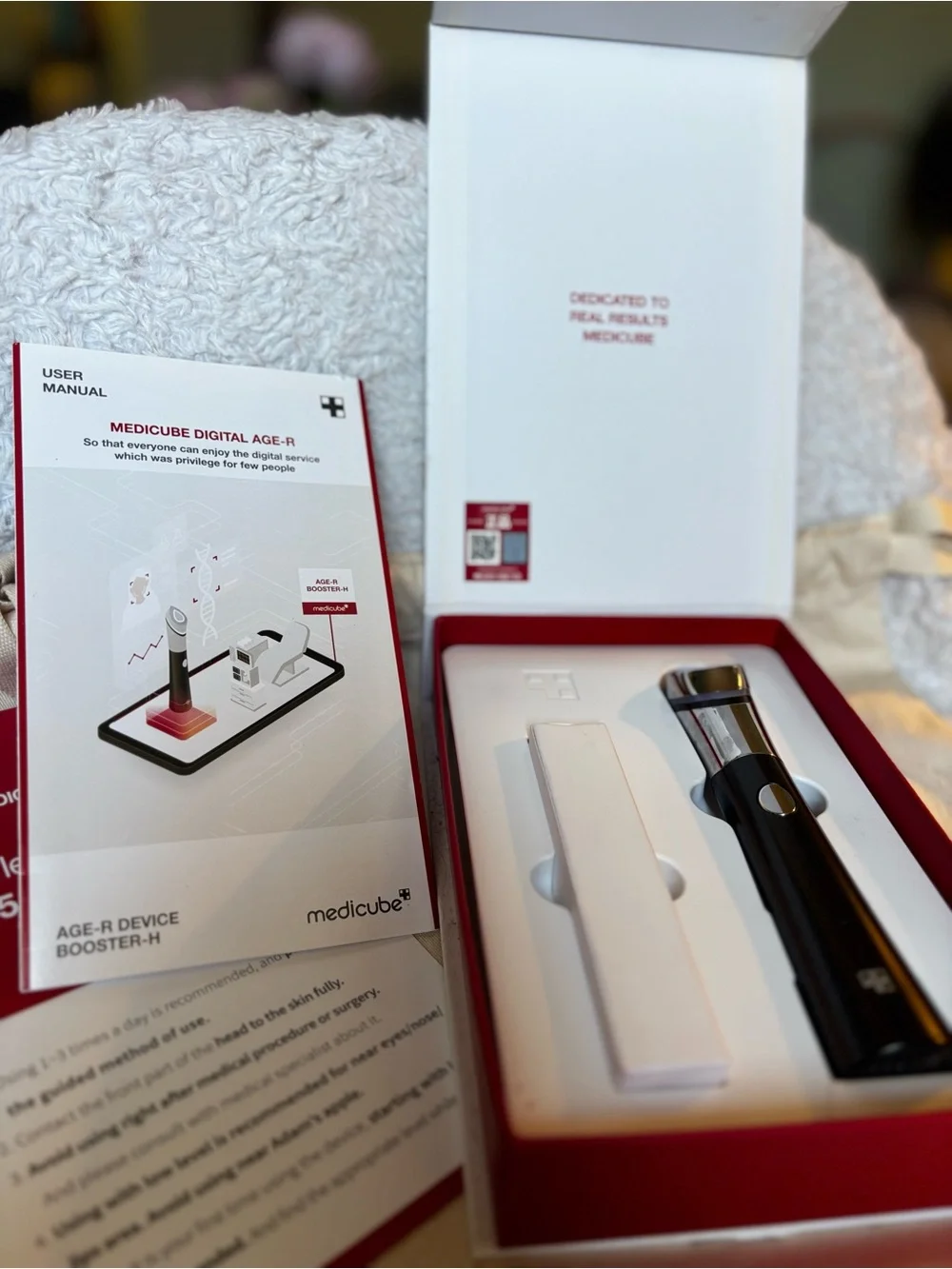 MediCube AGE-R Booster H - Korean Skincare Tool